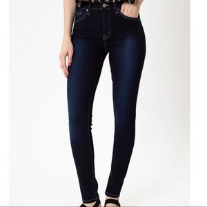 Kan Can Plus Size Skinny Jeans